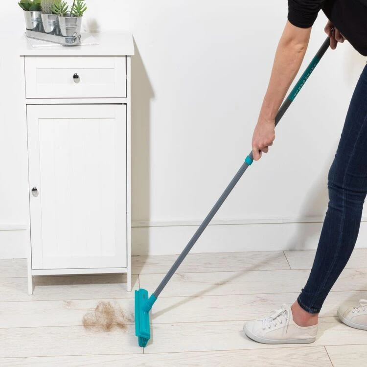 Beldray Pet Plus Rubber Head Broom 9 Beldray Pet Plus Rubber Head Broom - Image 7