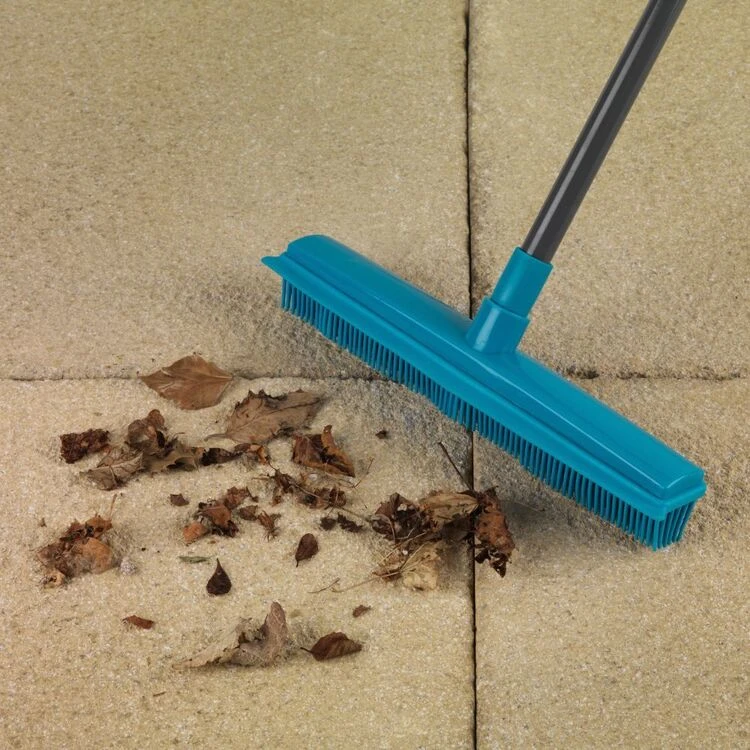 Beldray Pet Plus Rubber Head Broom 4 Beldray Pet Plus Rubber Head Broom - Image 2