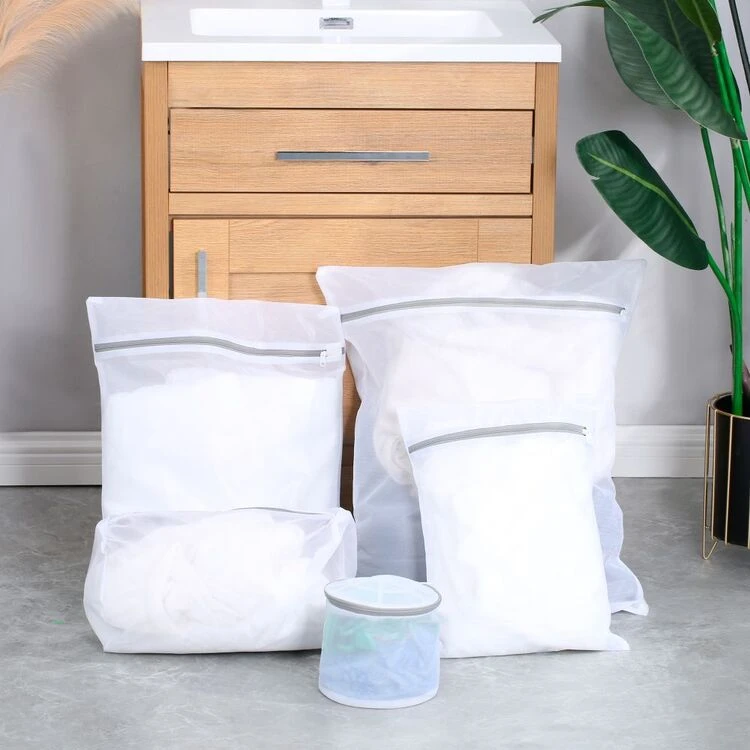 Clevinger 5 Piece Laundry Mesh Wash Bag Set - White With Grey Zip 6 Clevinger 5 Piece Laundry Mesh Wash Bag Set - White With Grey Zip - Image 4